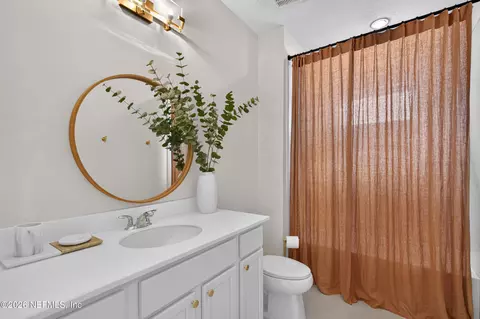 Bath - 78 Hydrilla Ct, Saint Augustine, FL 32095 photo 2 of 3