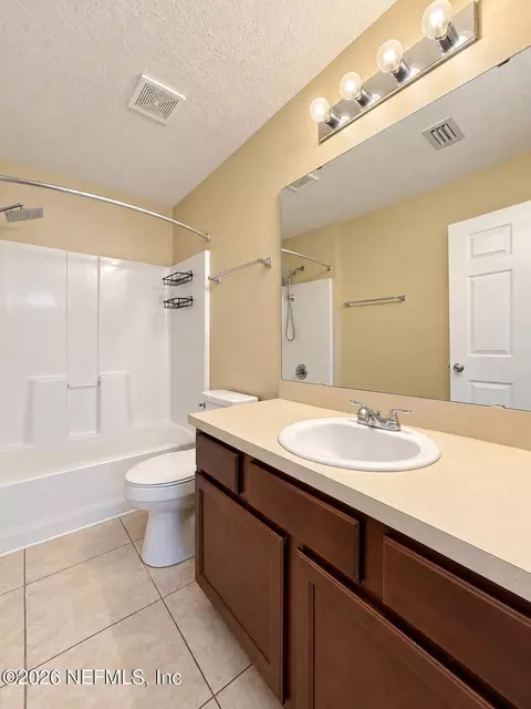 Bath - 2564 Golden Lake Loop, Saint Augustine, FL 32084 photo 1 of 2