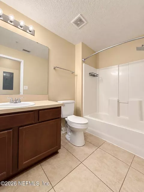 Bath - 2564 Golden Lake Loop, Saint Augustine, FL 32084 photo 2 of 2