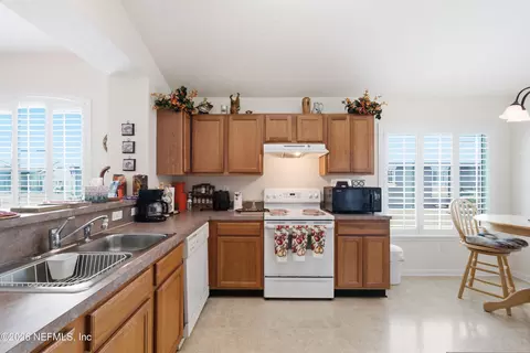 Kitchen - 1880 Copper Stone Dr #E, Fleming Island, FL 32003 photo 1 of 4