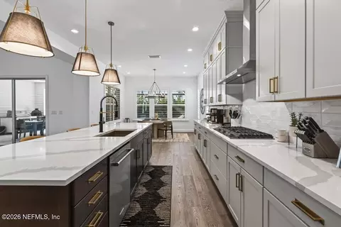 Kitchen - 383 Sapling Ter, Saint Johns, FL 32259 photo 9 of 10
