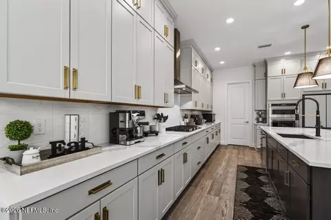 Kitchen - 383 Sapling Ter, Saint Johns, FL 32259 photo 5 of 10