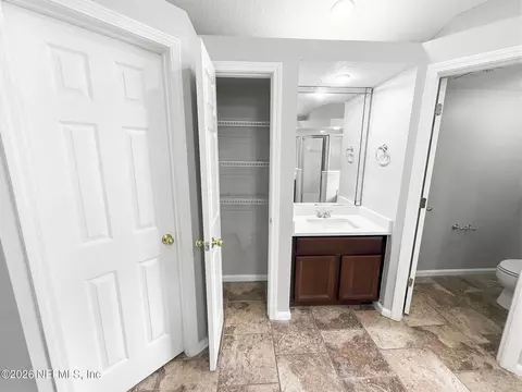 Bath - 2183 S Cranbrook Ave, Saint Augustine, FL 32092 photo 6 of 7