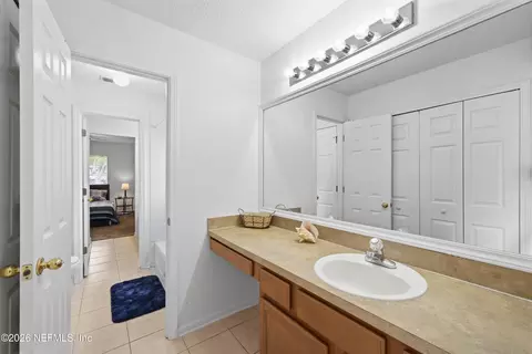 Bath - 4025 Lonicera Loop, Saint Johns, FL 32259 photo 4 of 4