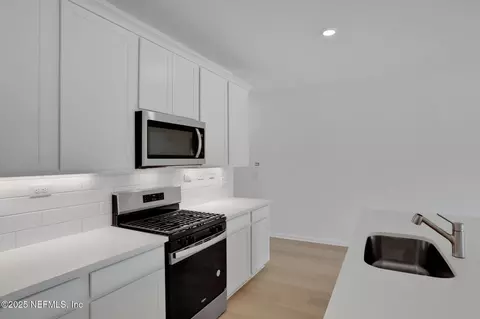 Kitchen - 162 Wood Ln, Saint Augustine, FL 32092 photo 1 of 4