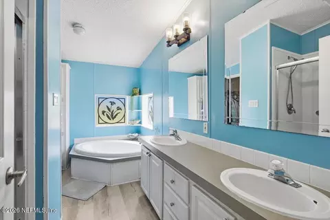 Bath - 2320 Water Plant Rd, Saint Augustine, FL 32092 photo 1 of 2