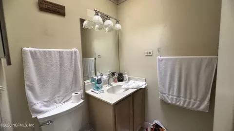 Bath - 97 Teak Rd, Ocala, FL 34472 photo 1 of 3