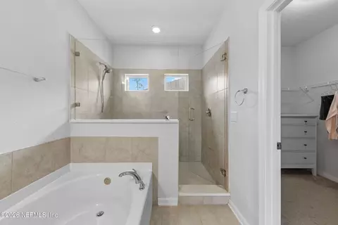 Bath - 47 Starnberg Ct, Saint Augustine, FL 32095 photo 2 of 4