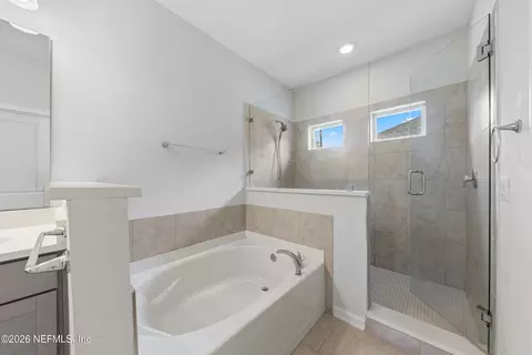 Bath - 47 Starnberg Ct, Saint Augustine, FL 32095 photo 3 of 4