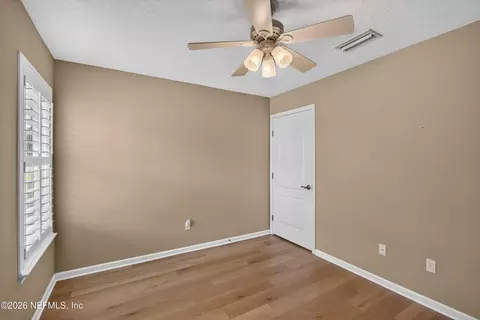 Bedroom - 2131 Stone Creek Dr #E, Fleming Island, FL 32003 photo 4 of 5