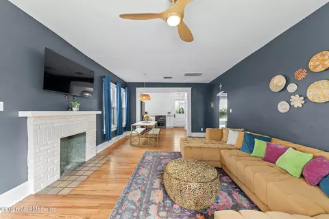 Living - 61 Abbott St, Saint Augustine, FL 32084 photo 3 of 4