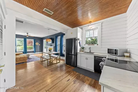 Kitchen - 61 Abbott St, Saint Augustine, FL 32084 photo 1 of 4