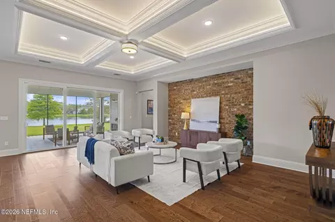 Living - 183 Fremont Ave, Saint Augustine, FL 32095 photo 2 of 4