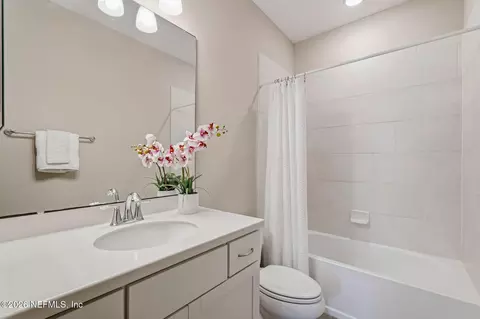 Bath - 183 Fremont Ave, Saint Augustine, FL 32095 photo 7 of 7