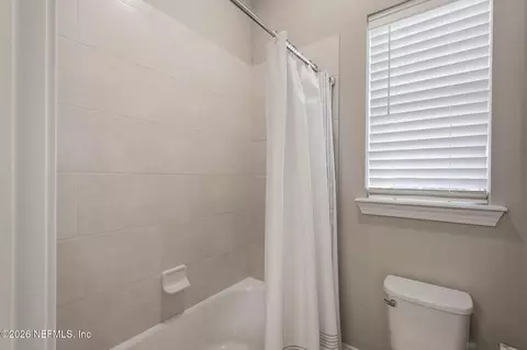 Bath - 183 Fremont Ave, Saint Augustine, FL 32095 photo 6 of 7