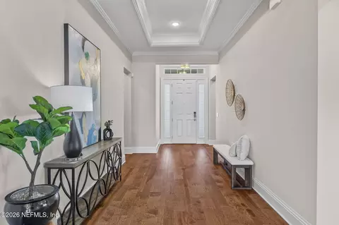 Entry Way - 183 Fremont Ave, Saint Augustine, FL 32095 photo 2 of 5