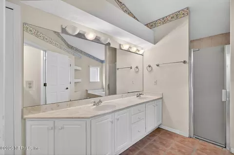 Bath - 3400 Kings Rd S, Saint Augustine, FL 32086 photo 2 of 4