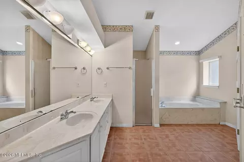 Bath - 3400 Kings Rd S, Saint Augustine, FL 32086 photo 1 of 4