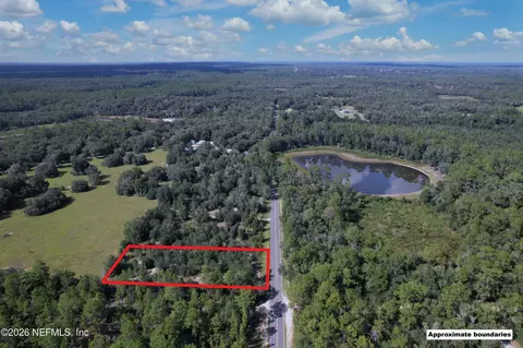 653 Cousintown Rd, Interlachen, FL 32148 photo 3