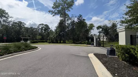 33 Canopy Hall Dr, Saint Augustine, FL 32095 photo 3