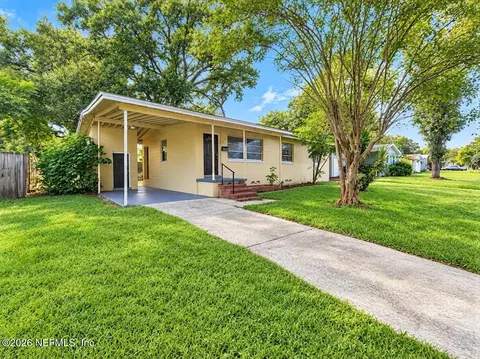 2448 Marble Dr, Jacksonville, FL 32211