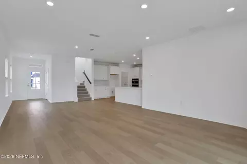 Living - 143 Chestnut Grove Rd, Saint Augustine, FL 32092 photo 2 of 6