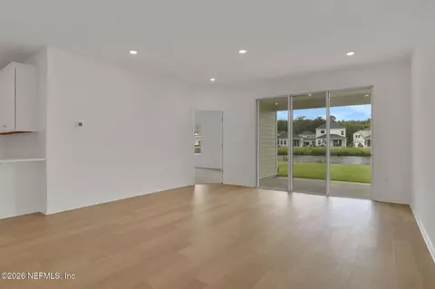 Living - 143 Chestnut Grove Rd, Saint Augustine, FL 32092 photo 5 of 6