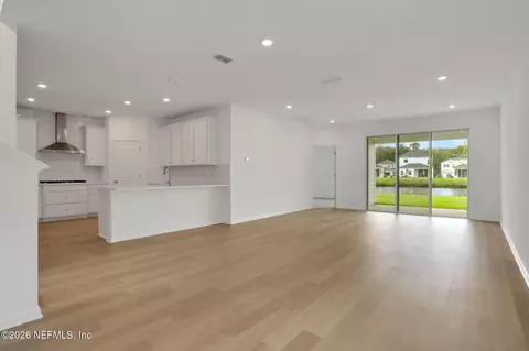 Living - 143 Chestnut Grove Rd, Saint Augustine, FL 32092 photo 6 of 6