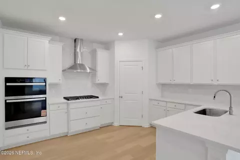 Kitchen - 143 Chestnut Grove Rd, Saint Augustine, FL 32092 photo 2 of 3