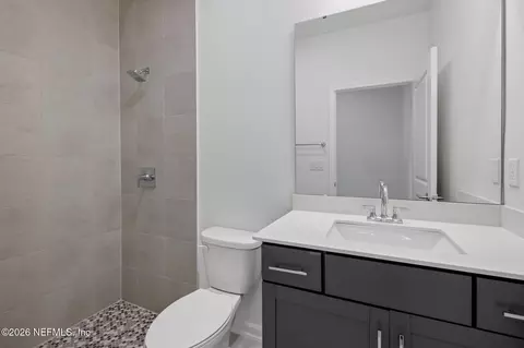 Bath - 189 Lake Frances Dr, Saint Augustine, FL 32092 photo 2 of 2