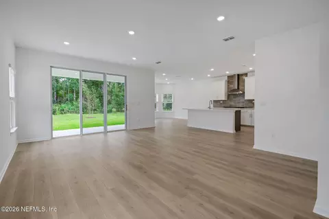 Living - 189 Lake Frances Dr, Saint Augustine, FL 32092 photo 5 of 6