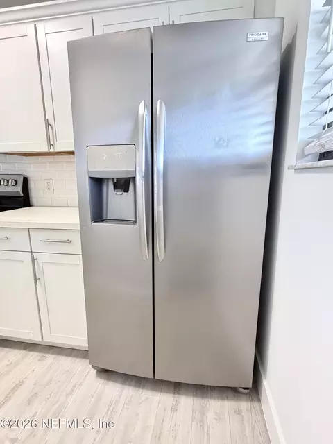 Kitchen - 650 W Pope Rd #207, Saint Augustine, FL 32080 photo 3 of 8