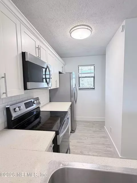 Kitchen - 650 W Pope Rd #207, Saint Augustine, FL 32080 photo 1 of 8