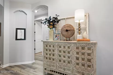 Entry Way - 164 Pescado Dr, Saint Augustine, FL 32095 photo 3 of 8