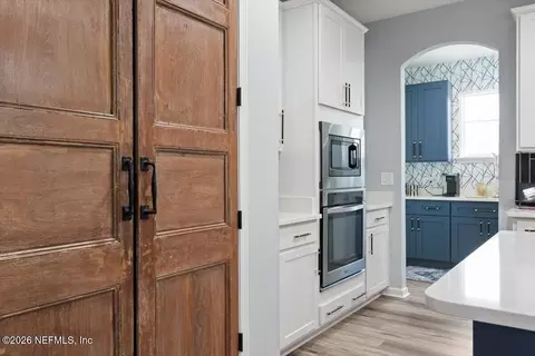 Entry Way - 164 Pescado Dr, Saint Augustine, FL 32095 photo 7 of 8