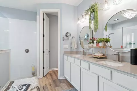 Bath - 164 Pescado Dr, Saint Augustine, FL 32095 photo 2 of 5