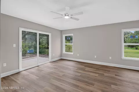Living - 75084 Parrish Rd, Yulee, FL 32097 photo 2 of 2