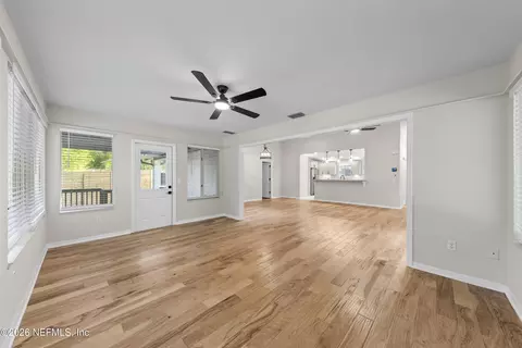 Living - 3205 Turtle Creek Rd, Saint Augustine, FL 32086 photo 5 of 10