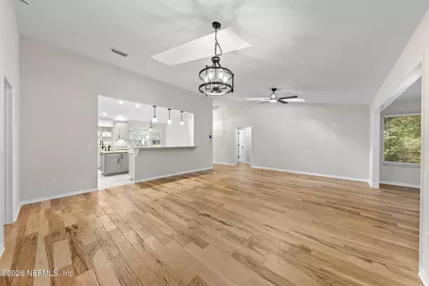 Living - 3205 Turtle Creek Rd, Saint Augustine, FL 32086 photo 8 of 10