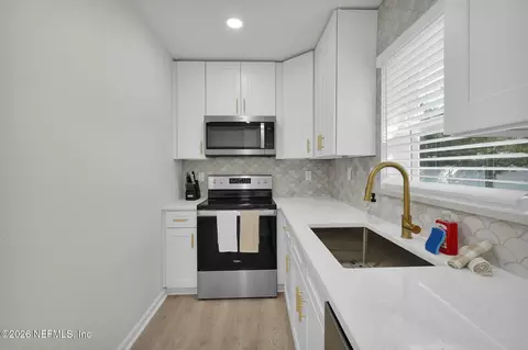 Kitchen - 101 Carver St W, Saint Augustine, FL 32080 photo 3 of 3