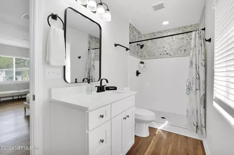 Bath - 101 Carver St W, Saint Augustine, FL 32080 photo 4 of 8