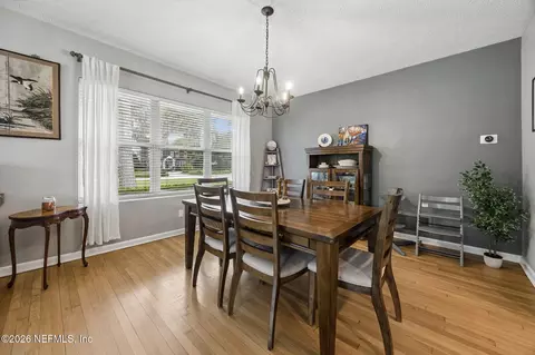 Dining - 974 Mapleton Ter, Jacksonville, FL 32207 photo 1 of 3