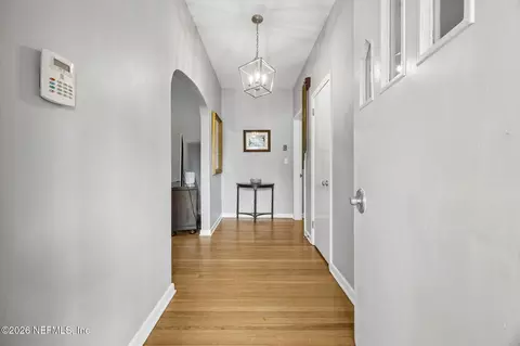 Entry Way - 974 Mapleton Ter, Jacksonville, FL 32207 photo 1 of 2