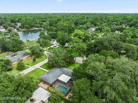 View/Area - 974 Mapleton Ter, Jacksonville, FL 32207 photo 2 of 6