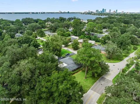 View/Area - 974 Mapleton Ter, Jacksonville, FL 32207 photo 4 of 6