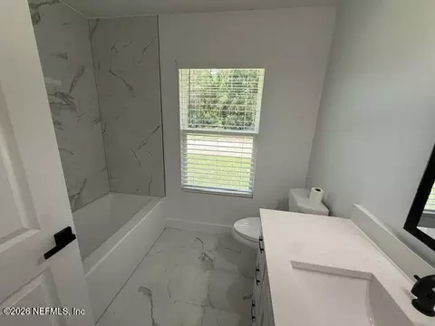 Bath - 263 Cervantes Ave, Saint Augustine, FL 32084 photo 3 of 3