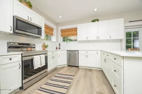 Kitchen - 309 Elza Ln, Saint Augustine, FL 32086 photo 3 of 3
