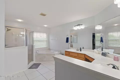 Bath - 1341 River City St, Saint Augustine, FL 32092 photo 2 of 4