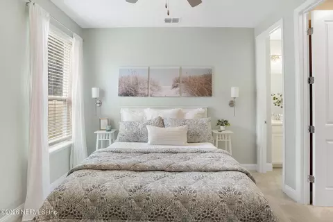 Bedroom - 375 Latrobe Ave, Saint Augustine, FL 32095 photo 6 of 10