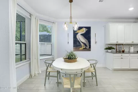 Dining - 375 Latrobe Ave, Saint Augustine, FL 32095 photo 1 of 2